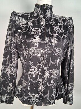 Archival Alexander McQueen Runway Joan Jacquard Jacket size IT 44 - US 8 - UK 12